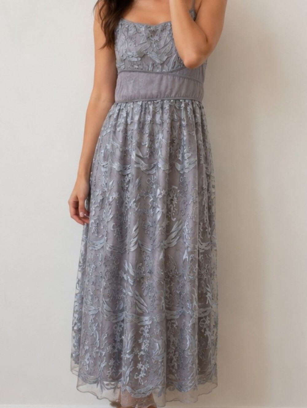 Max Studio Size 6 Silver Gray Floral Lace Evening Dress